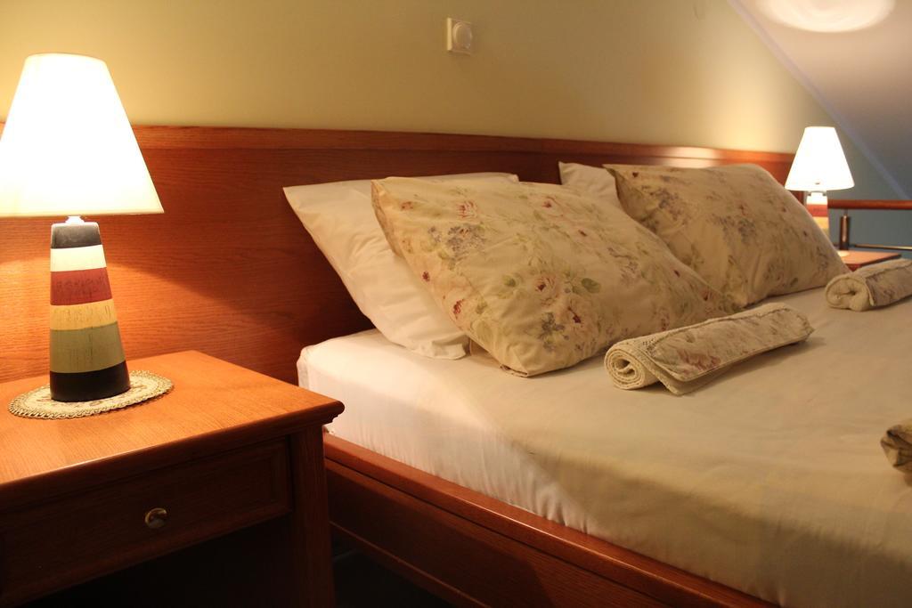 Tazex Apartments Herceg Novi Bilik gambar